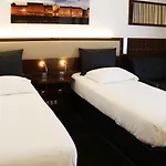 Westotel Nantes Atlantique Szálloda 4*