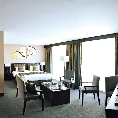 Hotell Westotel Nantes Atlantique