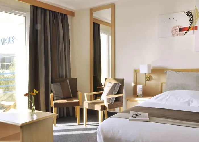 호텔 Westotel Nantes Atlantique 라차펠리쉬르에드리